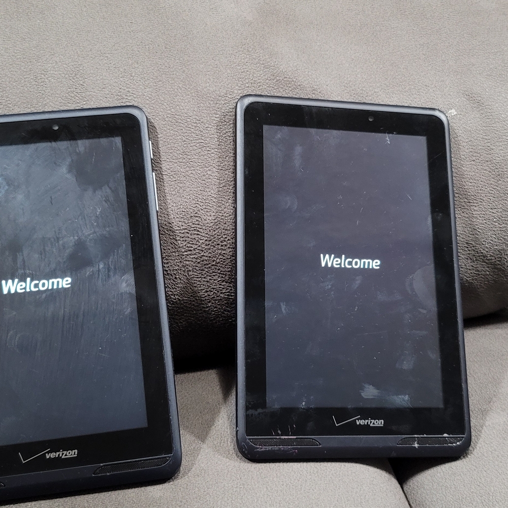 Black Android Tablet - 7" Display - Picture 3 of 5